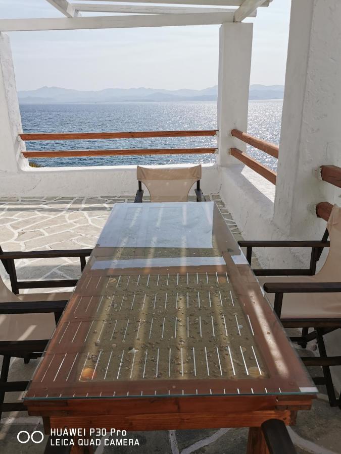 View Rooms Piso Livadi Bagian luar foto