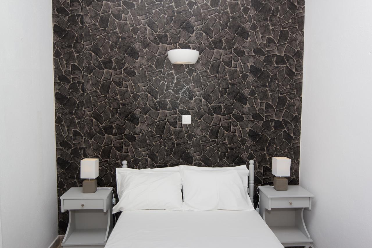 View Rooms Piso Livadi Bagian luar foto